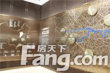 南北对流大四房的次新房 采光好 大阳台 6月开通10号线