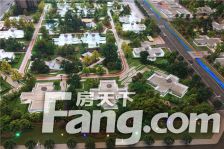 万科理想城三期·星河 4室2厅 东南