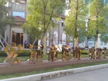 宏远帝庭山 5室2厅 南