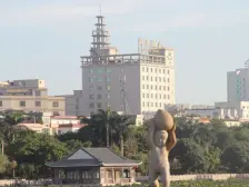 峰景台3房2厅1卫中楼层采光充足