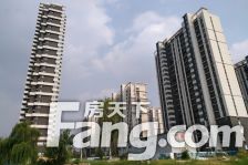 证过二 精装拎包入住 业主诚心出售