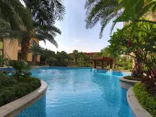 边位大别墅花园约150+ 共计五层可看海景五房三卫