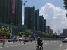 此房满二,没有贷款,带租出售,随时看房