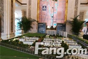 葛洲坝紫郡兰园 4室2厅 南