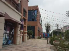 户型方正精装复式三房,楼层好,采光充足,视野宽阔!