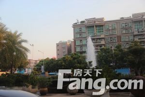 星光天地精装3房2厅 楼下沃尔玛天虹 拎包可入住