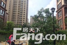 玖玺美泉宫 3室2厅 南 北