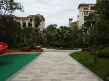 纯洋房小区, 业主精装修,环境很好,诚心出售