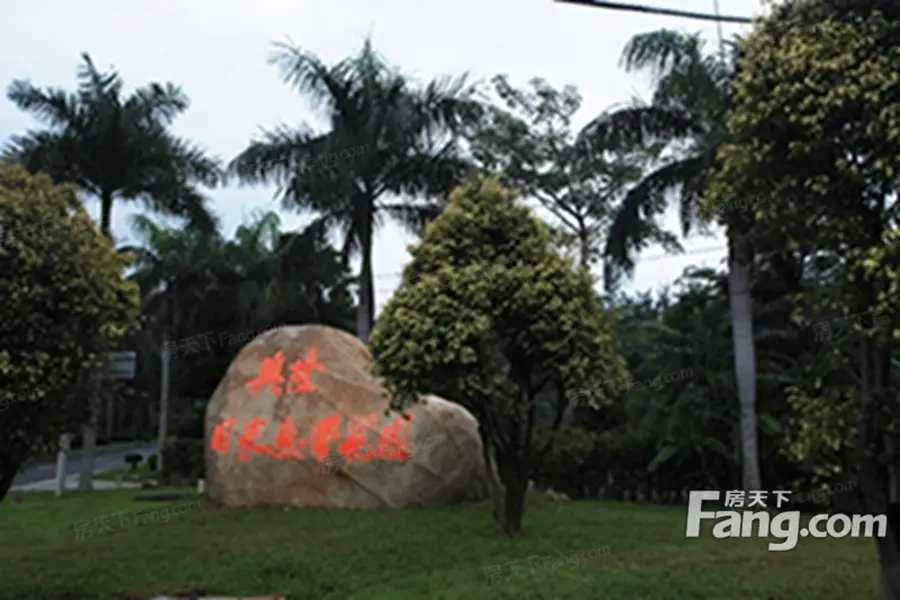 小区相关图