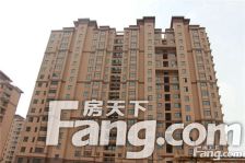 此房精装修,家具家电全留,南北通好户型,带大车库