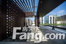 全景视野,高层江景三居双卫,满二好房!