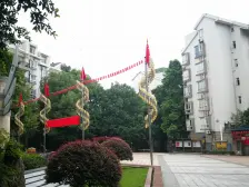 桃源商圈旁边精装修三房 看房方便 业主诚心出售