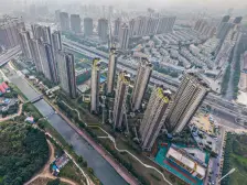 精装修好楼层,视野开阔,双地铁,诚心出售