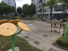 临港新片区 万达旁泥城镇 南北双阳台 大两房 诚意出售