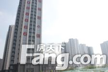 精装修大三室,可观河!证过二,带储藏室!