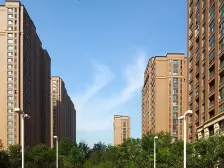 此房采光,楼层都不错,位于公园茂楼上,出门公园