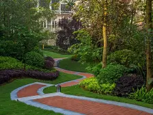 精装修单配,全新装修,采光通风好