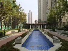 融创迩海 4室2厅 南 北