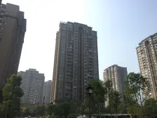 大学城 宝嘉花与山C区五房99.9万