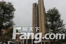 万科地铁口物业 4居室,格局方正采光足,满五唯一