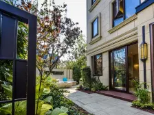 新城上坤樾山半岛 3室2厅2卫 南