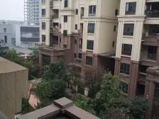 北部新区 英利狮城花园三房200万