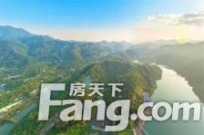 天然氧吧,空气清新 业主诚售 看房方便 中间楼层