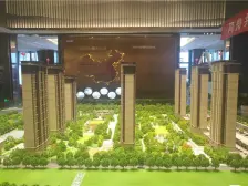 中骏雍景湾 南北通透,采光好 中间楼层