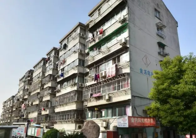 金色阳光实景图