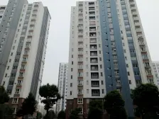 新上:地铁口 惠丰花园纯毛坯三房 诚心出售 有钥匙