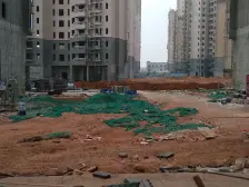 地铁口精装三房,二次装修,免费车位