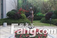 近东大门位置,前排,视野好,采光好 有地暖,满二