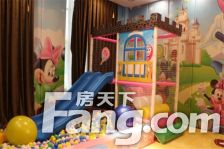 正泰江岸水苑1室1厅东南西南