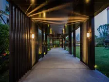 凤凰层带车位 自住优选 户型方正 自住屋况精品 不靠路