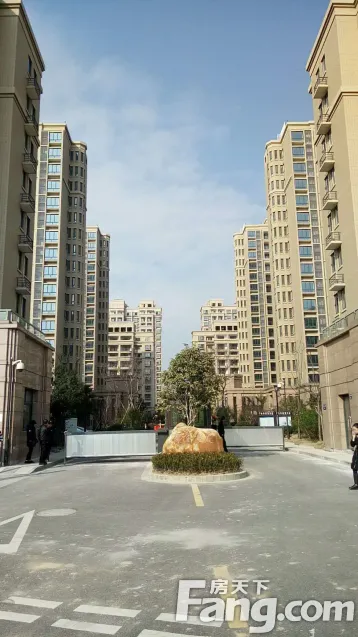 诚售,地铁7号线旁邵余华庭2房 9年制校区已经在建