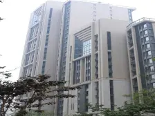 二环内 五号线旁 边户精装居家大三房 采光好急售