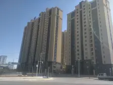 小高层洋房 一梯两户 产权清晰 二号湖旁 配套齐全