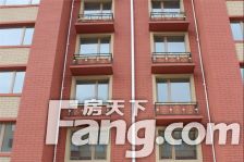 中慧新城一楼带小院,拎包入住,房东诚心出售