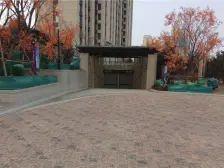 紫御东方 4室2厅 南 北