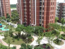 电梯精装,南北通两开间朝南,上师附,满五年,含车位