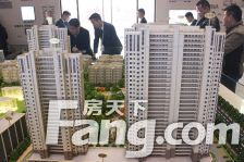 中南樾府 精装房 两层 南向采光好 两室