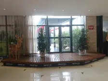 QQ急售,精装步梯洋房,得房率很高,保养较好