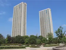 朝南全天太阳公寓,毛胚随您装修,低于小区成交价急