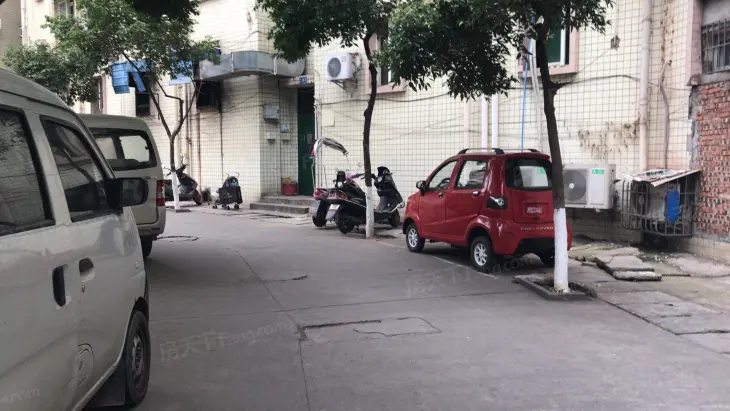 车苑小区实景图