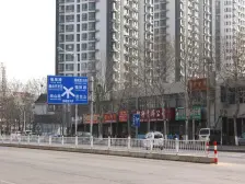 御花园 2室1厅 南 北