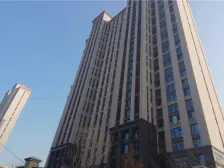 东港C位 一线海景房 精装修 保持很好