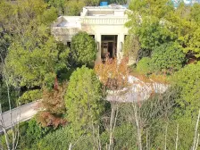 大宁金茂府3室南朝向2000.00万元/套出售