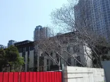 浦东内环北滨江次新小区,人车分流,百 万装修