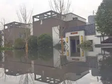 绿创中心 1室1厅 东南