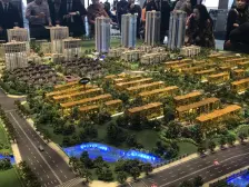 中央公园 金辉中央铭著D区三房80万